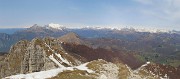 47 Panoramica sulla cresta nord del Resegone ed oltre